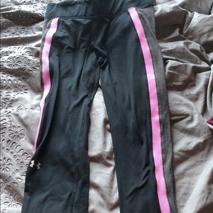 Black and pink striped legging